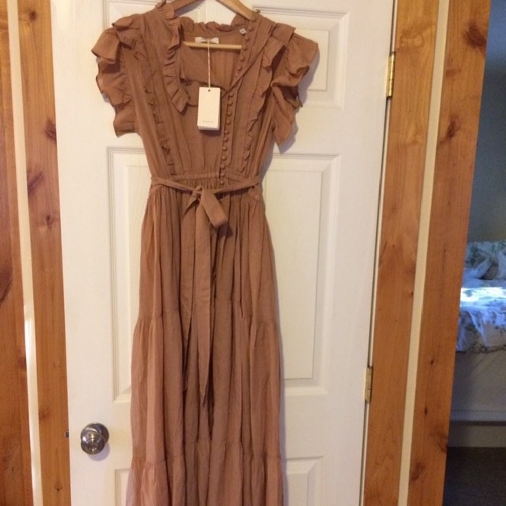 Dôen carnation dress